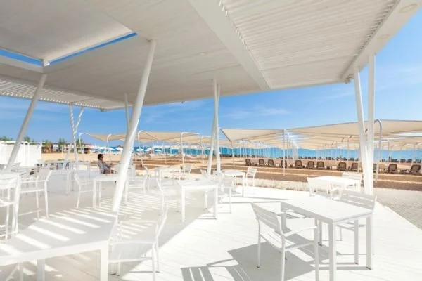 Beach Bar